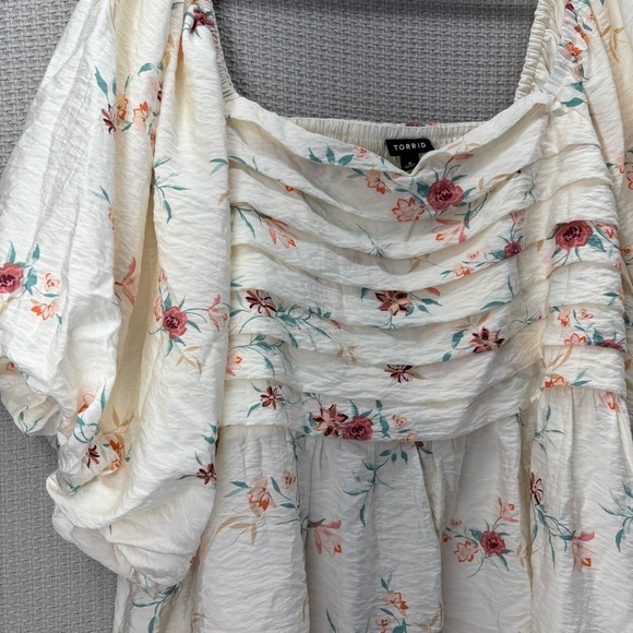 Torrid Womens Shirt Blouse 4X Floral Sheer Ruched Sleeves Boho Flowy Summer - Picture 4 of 9